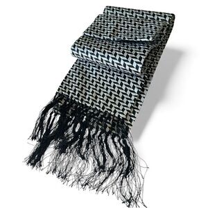 Duchamp 100% Silk Monochrome Geometric Scarf L61” W6.5” Black & White NWOT
